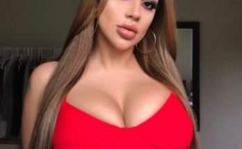 Chilltinax in a busty pics