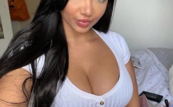 Misslolalondon selfie