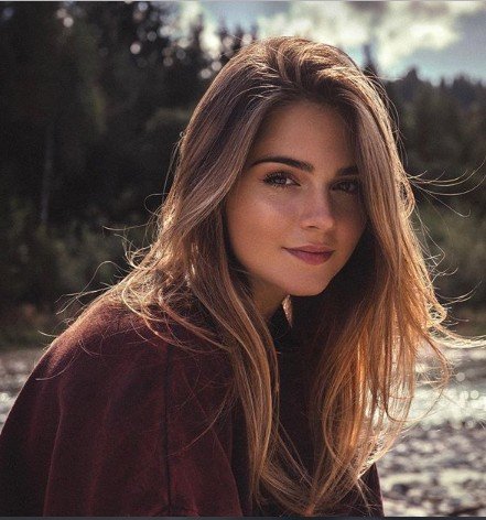 Jessy Hartel Biography - Age, Instagram, Height, Husband - MyBioHub