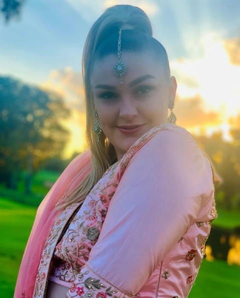 Holly Rey Biography - Age, Song Lists, You - MyBioHub