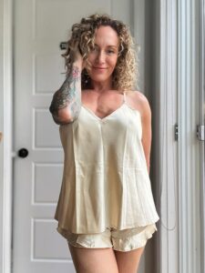 Nathalie Hould Biography - Age, Model - MyBioHub